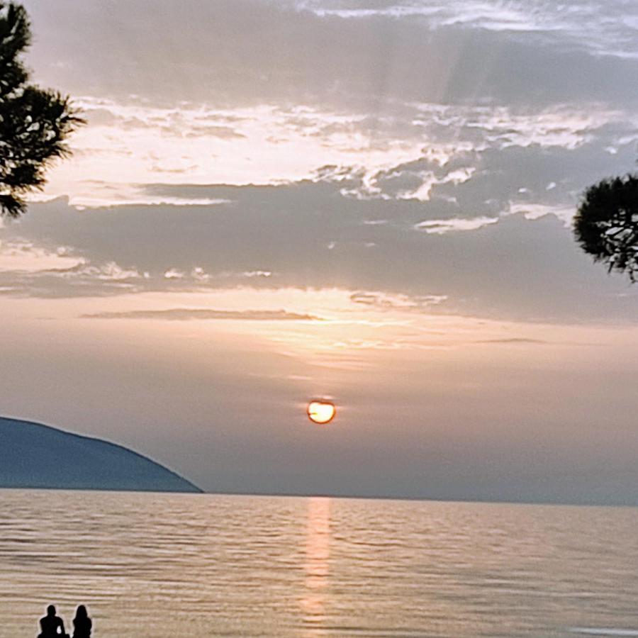 Pearl Apartment Vlorë